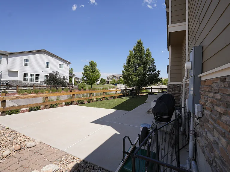 10024 Hough Point — Photo 35