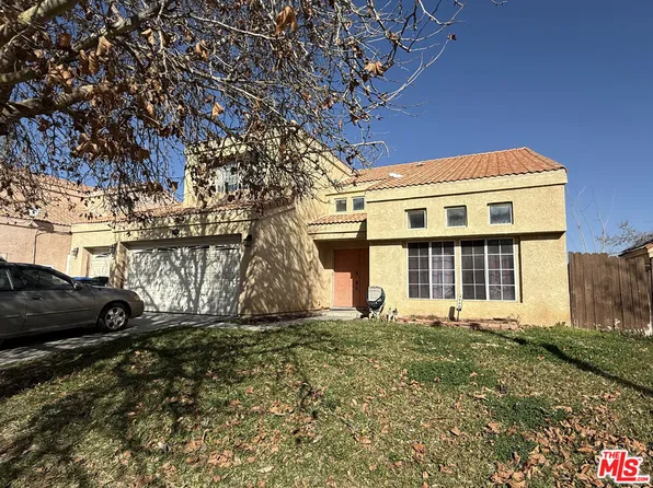 4045 Lexington Ct, Palmdale, CA 93552
