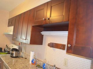 300 Ashley Forest Rd #F, Chapel Hill, NC 27514