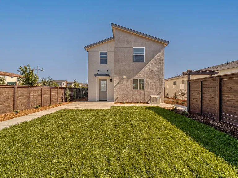 2221 Tapia Way — Photo 27