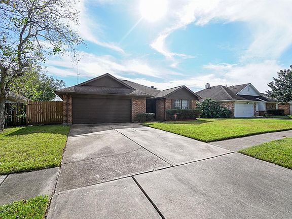 4th image of 2518 Doverglen Dr