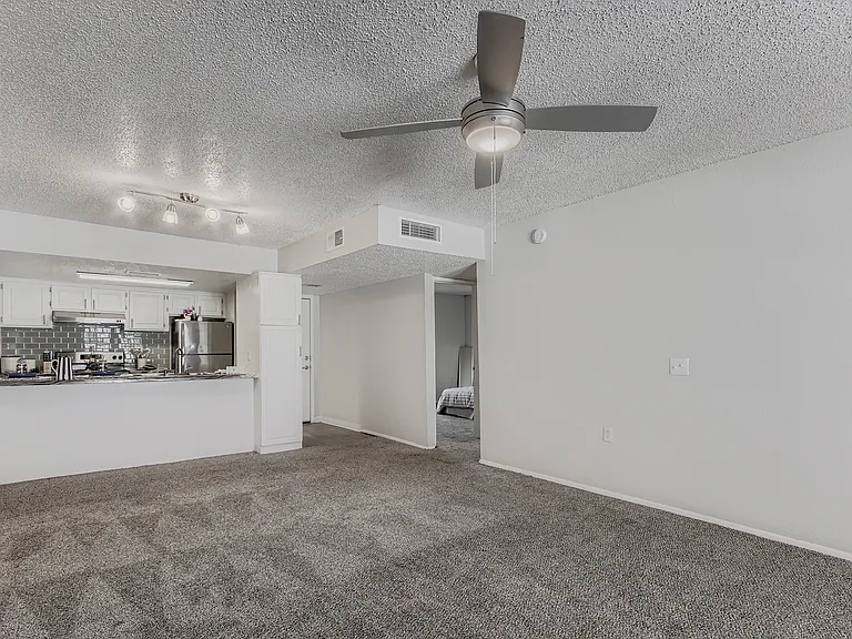 Tempe Vista — Photo 71