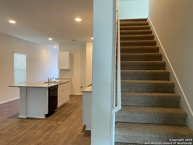 2962 Wolfcreek — Photo 3