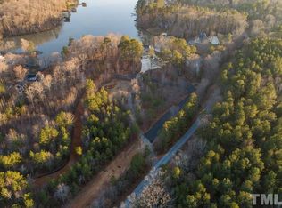 1 Waterlyn Dr, Ebony, VA 23845