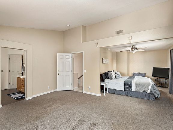 5th image of 107 Fuller Ct