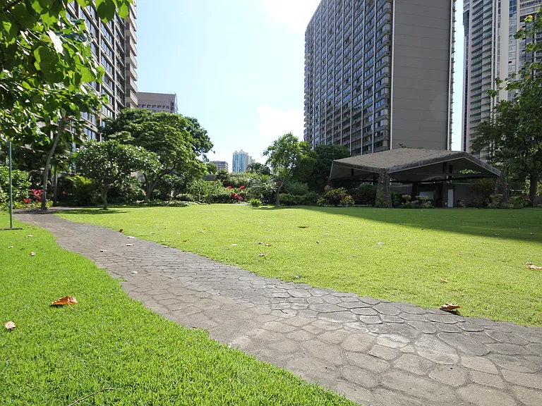 1255 Nuuanu Ave #1406 — Photo 12