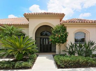 2451 Dick Wilson Dr, Sarasota, FL 34240