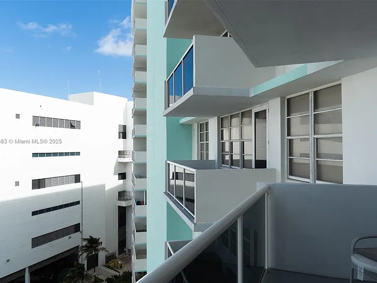 3725 S Ocean Dr #1021 — Photo 17
