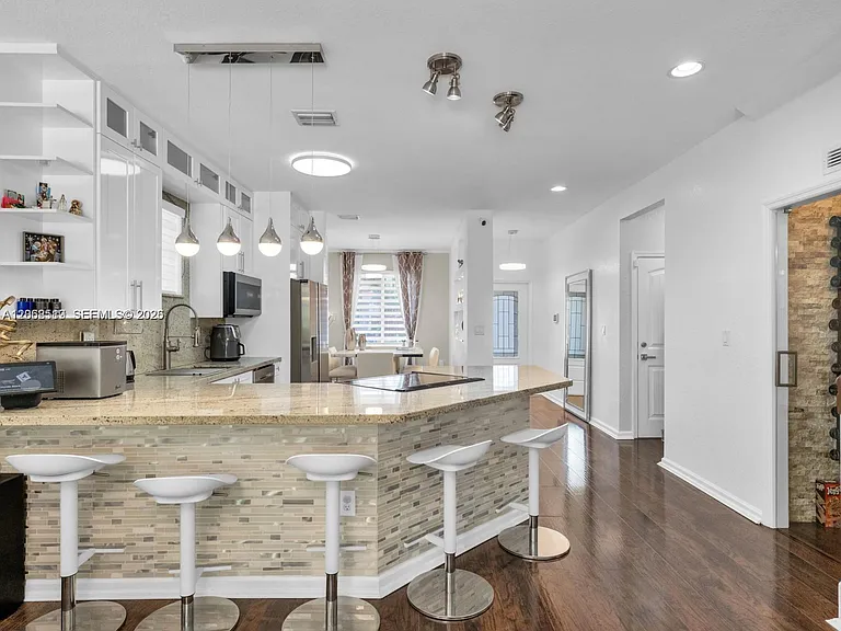 8956 SW 215th Ln — Photo 36