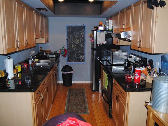 5th image of 1266 N 84th Pl