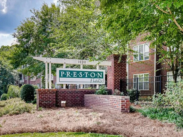 1000 E Woodlawn Rd APT 311, Charlotte, NC 28209