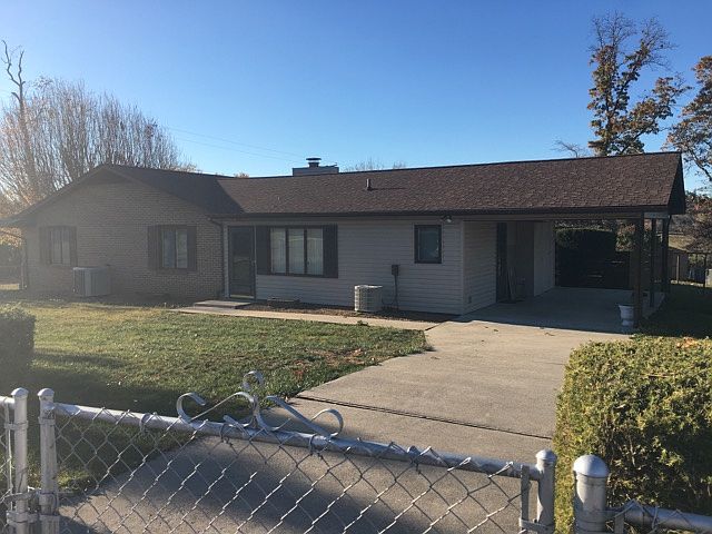 2nd image of 388 5th St E