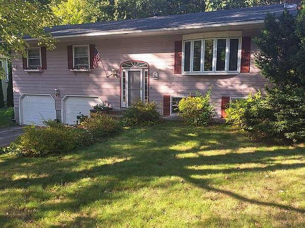 10 Logwood Cir