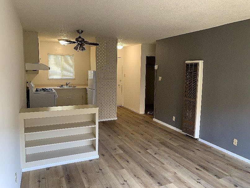 1st image of 671 Vernon St #208