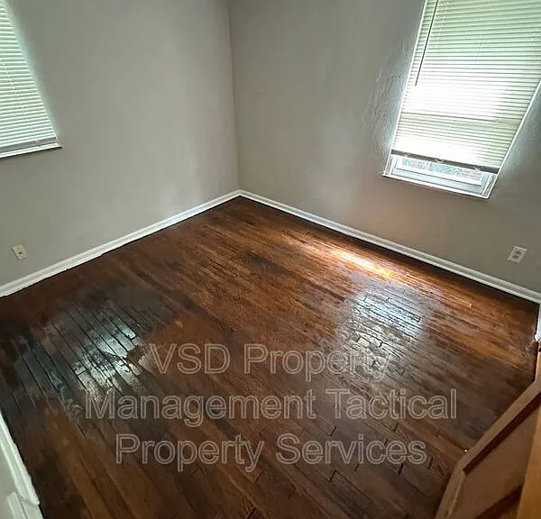 20131 Crystal Ave #UP — Photo 10