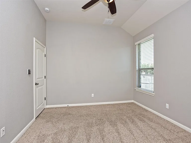 2508 Hilltop Divide Ln — Photo 21
