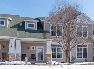 2662 New Century Pl E, Maplewood, MN 55119