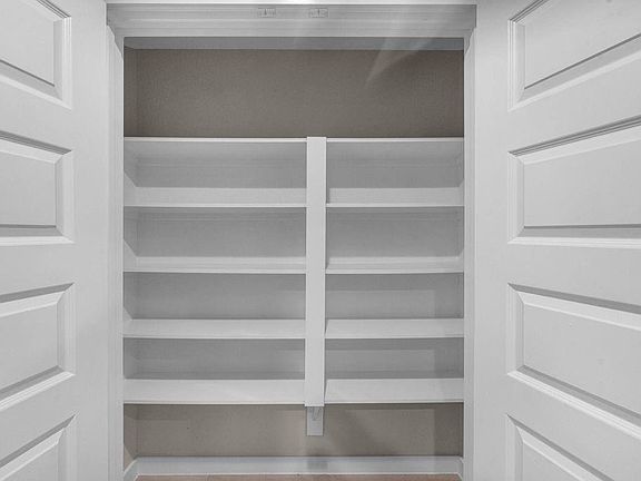 5th image of 2491 Forest Cedar Ln