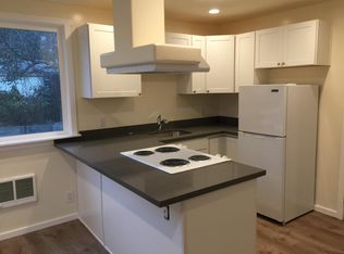 9043 29th Ave SW, Seattle, WA 98126