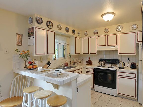 3rd image of 3524 Squirecreek Cir