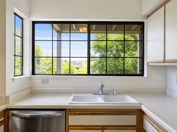 130 Pheasant Ridge Rd, Del Rey Oaks, CA 93940