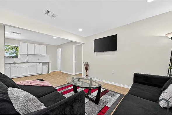 2418 Ferguson Way — Photo 2