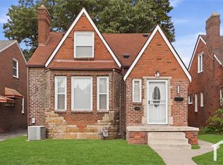 17327 Hartwell St, Detroit, MI 48235