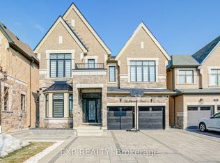 41 Bremner St, Whitby, ON L1R0P8