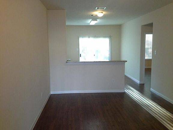 2nd image of 6270 Brenwood Cir