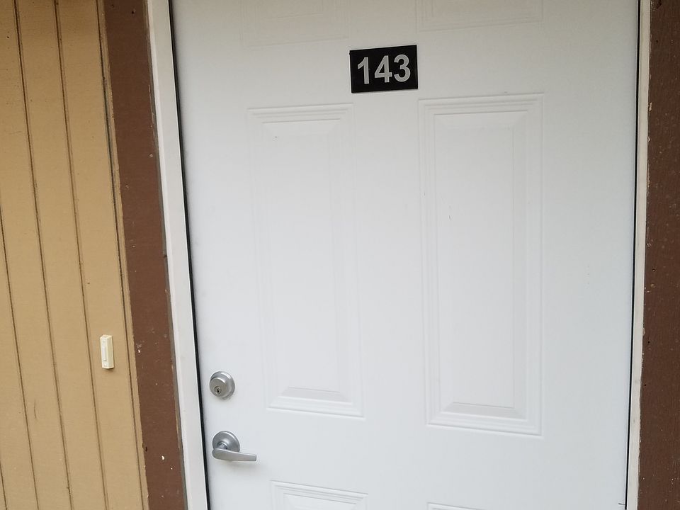 1st image of 2124 Burton Dr APT 143