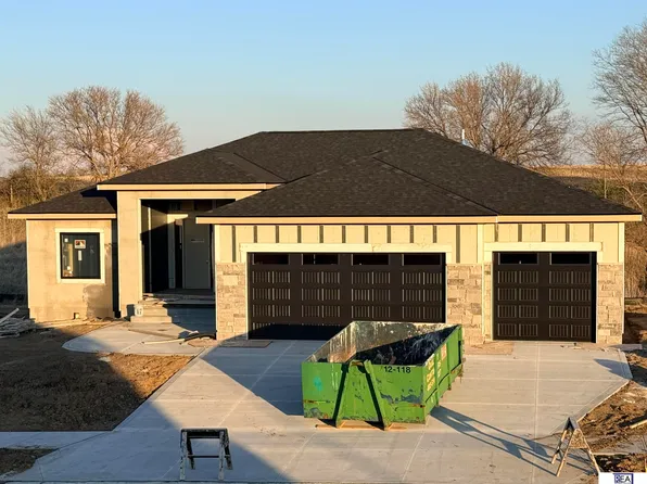 12511 87th St, Papillion, NE 68046