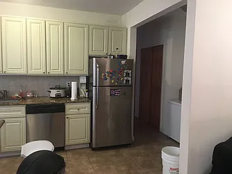 Rented by Metropolis International Realty Inc.