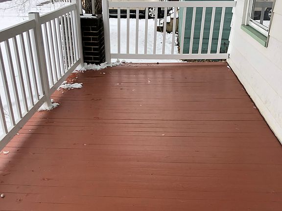 5th image of 1010 E Republic St