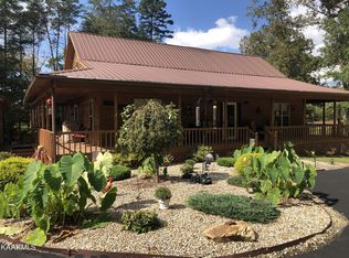 101 Pine Tree Cir, Crossville, TN 38571