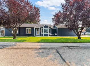 5402 S Paintbrush Pl, Boise, ID 83716