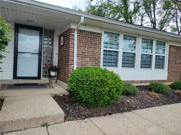 5623 Troy Villa Blvd, Dayton, OH 45424