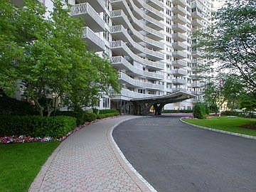 1st image of 2000 Linwood Ave APT 23N