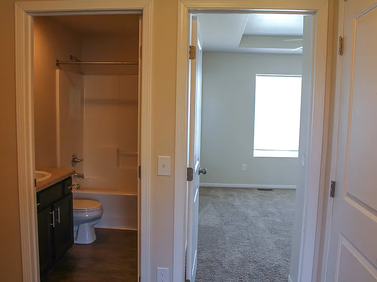 505 Bellflower Dr #505 — Photo 14