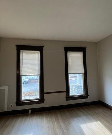 3rd image of 40 E Mechanic St #2
