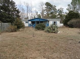 301 Williams Store Rd, Hampstead, NC 28443