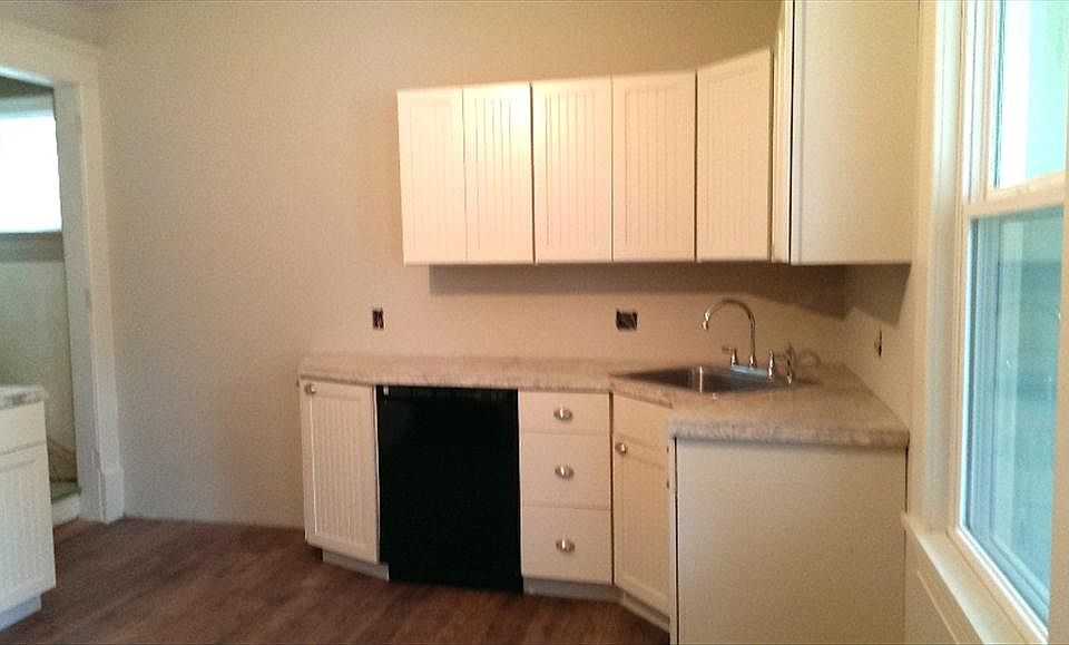 26 St, Pittsfield, MA 01201 Zillow