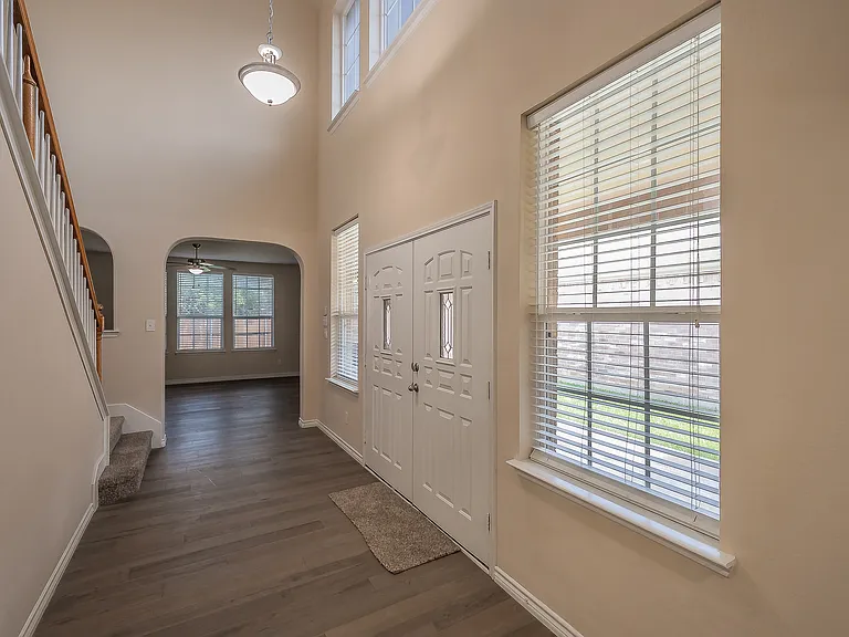 6524 Hickory Hill Dr — Photo 8