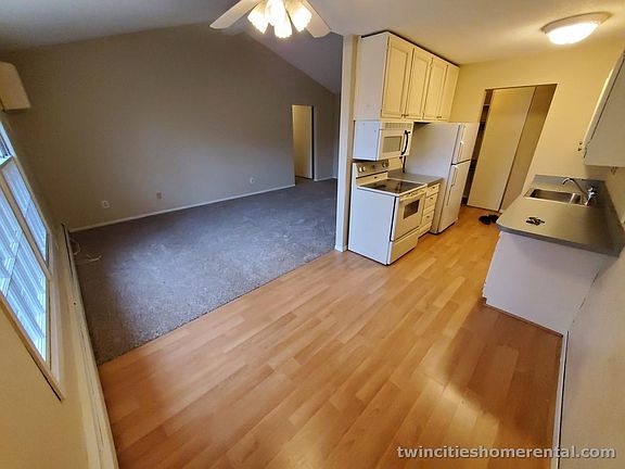 2nd image of 934 Westbrooke Way