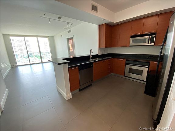 2nd image of 350 SE 2nd St APT 1940