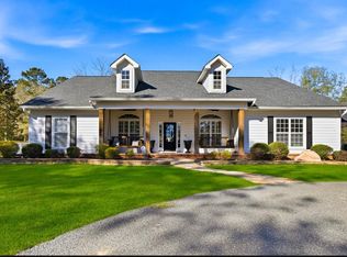 465 Dogwood Dr, Havana, FL 32333