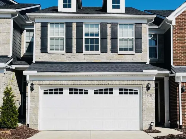22518 Woodbridge Ln, Novi, MI 48375