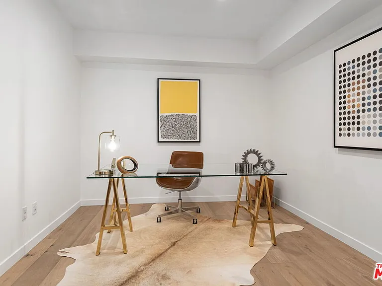 440 N Oakhurst Dr #301 — Photo 12