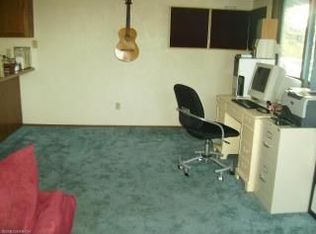 8381 Stratton Cir, Anchorage, AK 99507