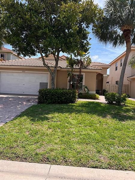 1st image of 3935 Torres Cir