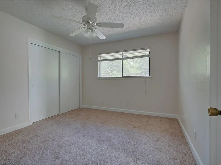 8402 Tallwood Dr #B — Photo 14